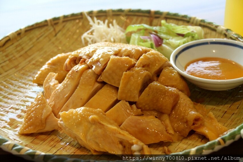 新北市新店區新北/新店 進駐於「文山農場」内,唯一一家餐廳【六堆文山新客家料理】老饕推薦的客家菜與小吃,甜湯銅板價