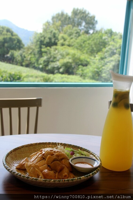 新北市新店區新北/新店 進駐於「文山農場」内,唯一一家餐廳【六堆文山新客家料理】老饕推薦的客家菜與小吃,甜湯銅板價