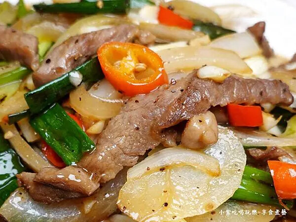 蔥爆牛柳-大紅蕃薑母鴨羅東旗艦店 (1).jpg