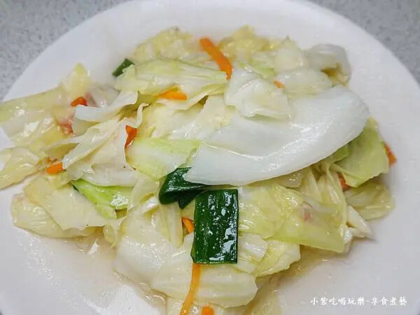 炒高麗菜-大紅蕃薑母鴨羅東旗艦店.jpg