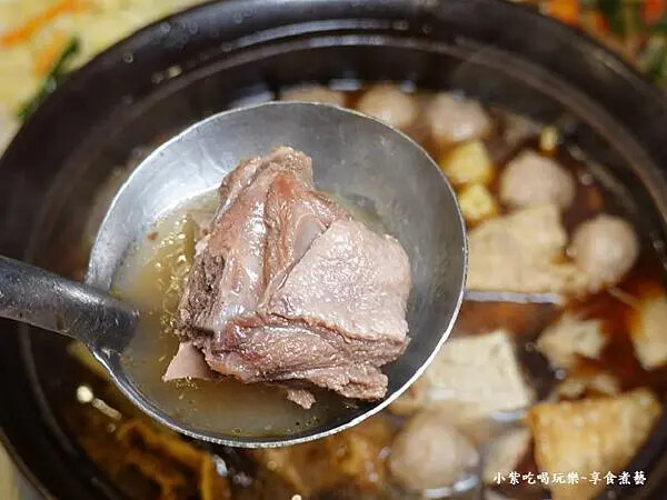 鴨肉嫩甜-大紅蕃薑母鴨羅東旗艦店 (2).jpg