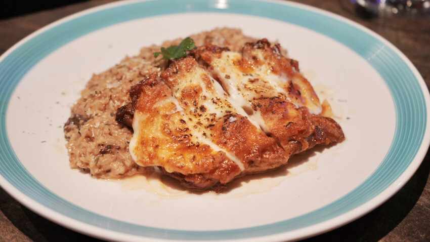 新北市三峽區[三峽美食] 藍爵歐陸餐酒館｜學生聚餐首選「KTV包廂」親子用餐送玩具！