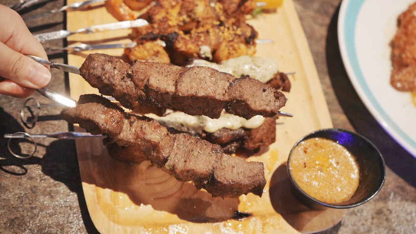 新北市三峽區[三峽美食] 藍爵歐陸餐酒館｜學生聚餐首選「KTV包廂」親子用餐送玩具！