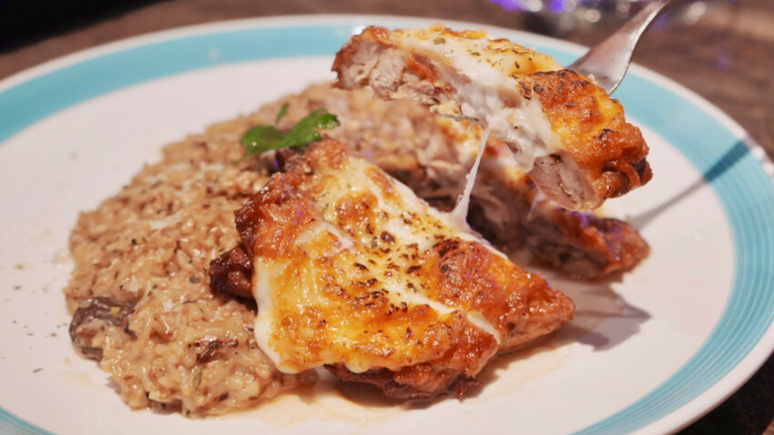 新北市三峽區[三峽美食] 藍爵歐陸餐酒館｜學生聚餐首選「KTV包廂」親子用餐送玩具！