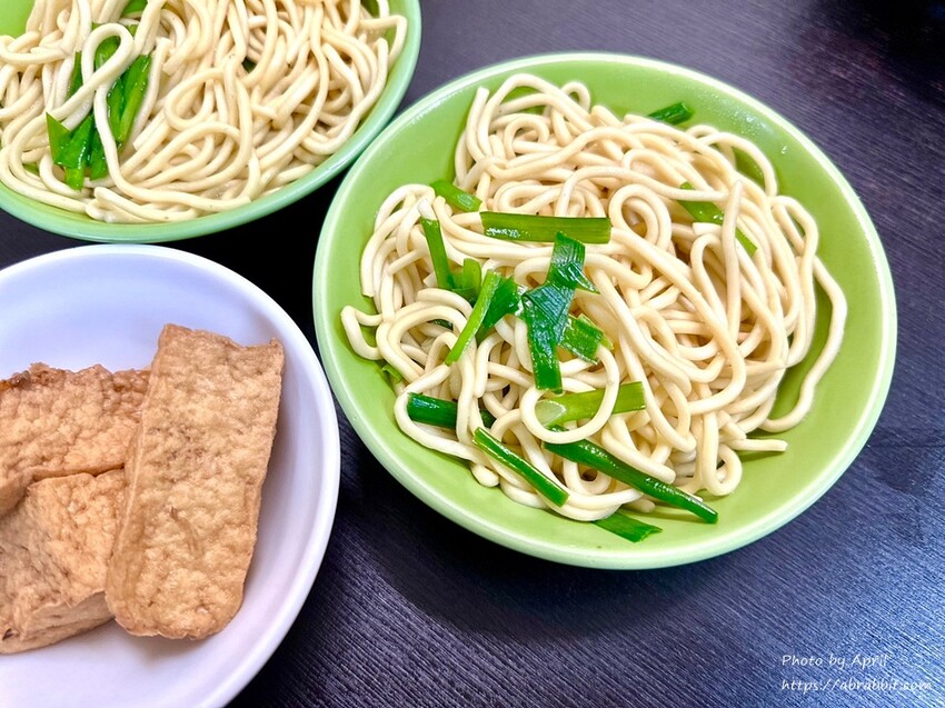 台中市南區民生豬血-台中在地人超愛舊酒廠周邊美食