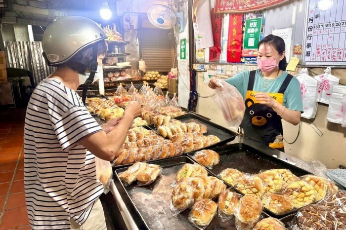 台中市南區民生豬血-台中在地人超愛舊酒廠周邊美食