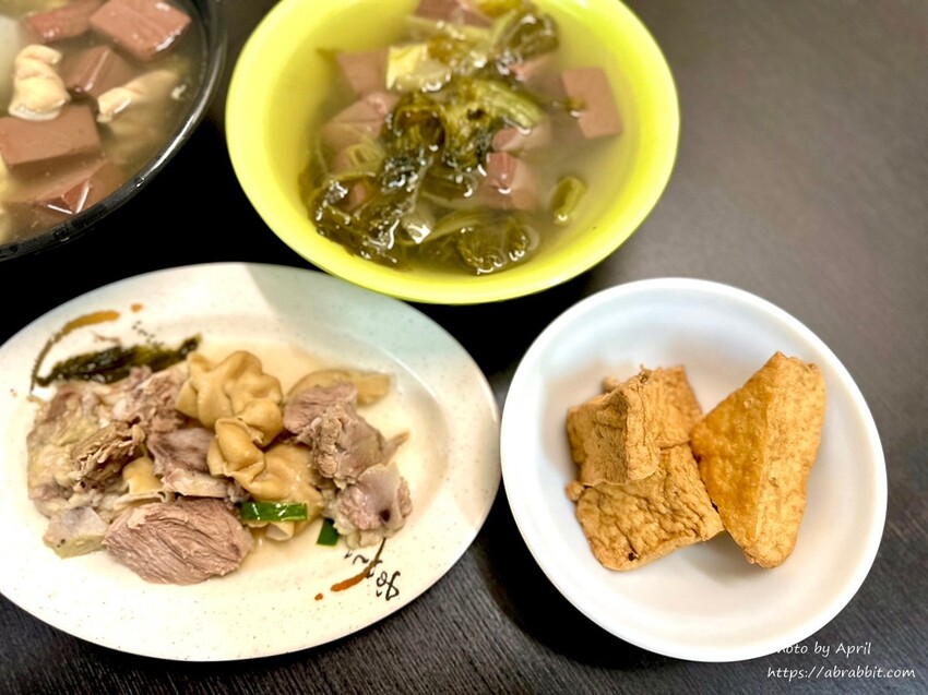 台中市南區民生豬血-台中在地人超愛舊酒廠周邊美食
