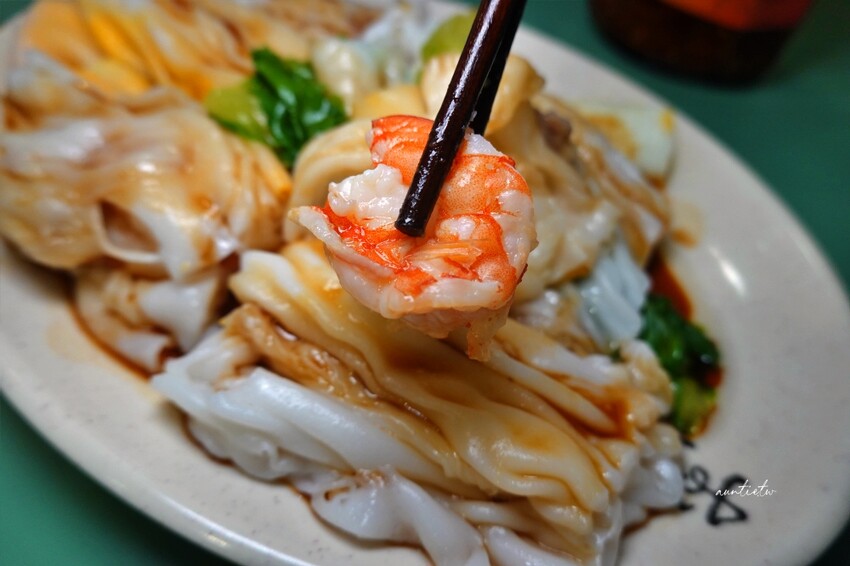 台北市內湖區【台北】何仙姑港式煲仔飯，酥脆鍋巴、軟嫩腸粉，內湖港式煲仔飯