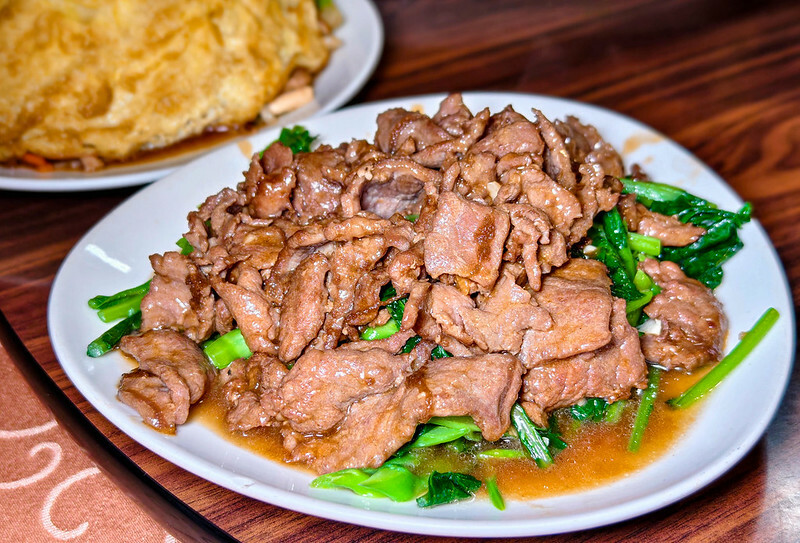 台北大安區隱藏版美味！芙蓉園中餐廳北平烤鴨、酸菜白肉鍋，聚餐首選激推。