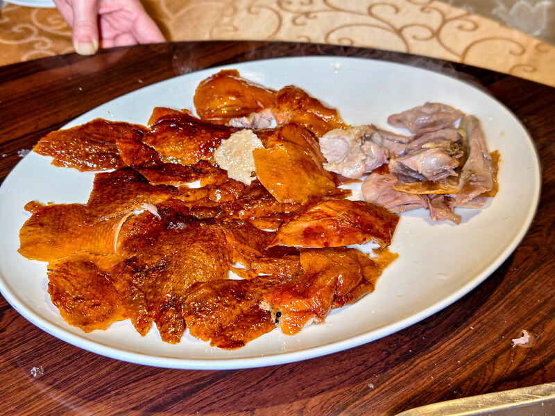 台北大安區隱藏版美味！芙蓉園中餐廳北平烤鴨、酸菜白肉鍋，聚餐首選激推。