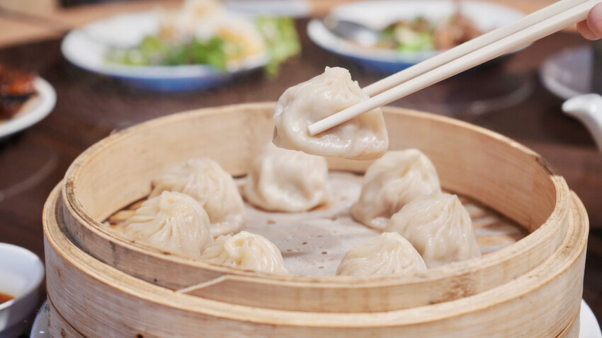 台北市大安區[台北美食] 芙蓉園中餐廳｜高CP值！8人合菜只要2000元！必點北平烤鴨＆點心