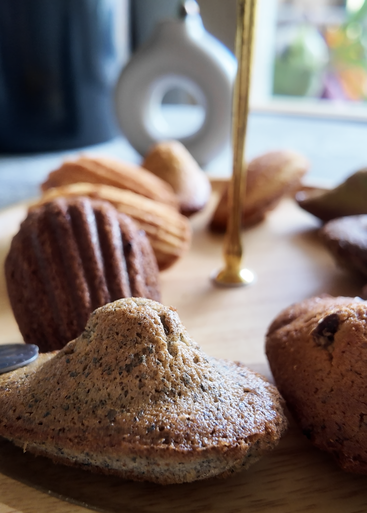 屏東伴手禮推薦｜沐上甜點：16種口味瑪德蓮蛋糕｜屏東中秋禮盒