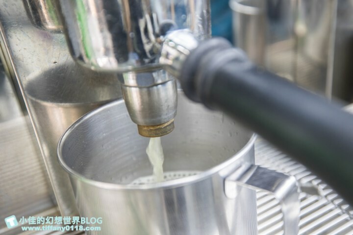 手搖飲控必喝！台南超人氣「鮮自然手搖飲」插旗西門町！主打93度精萃烏龍茶