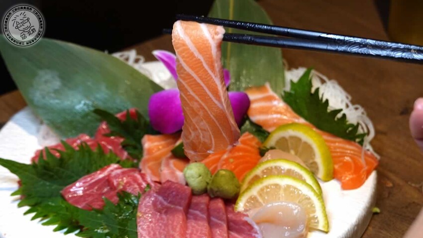 台北雞湯界LV！欣欣百貨必吃星曜雞湯，人蔘雞湯火鍋超好喝必吃。