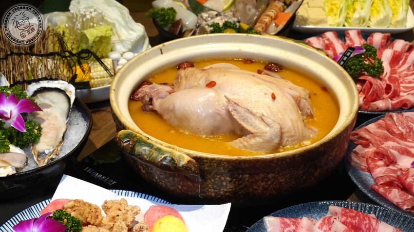 台北雞湯界LV！欣欣百貨必吃星曜雞湯，人蔘雞湯火鍋超好喝必吃。