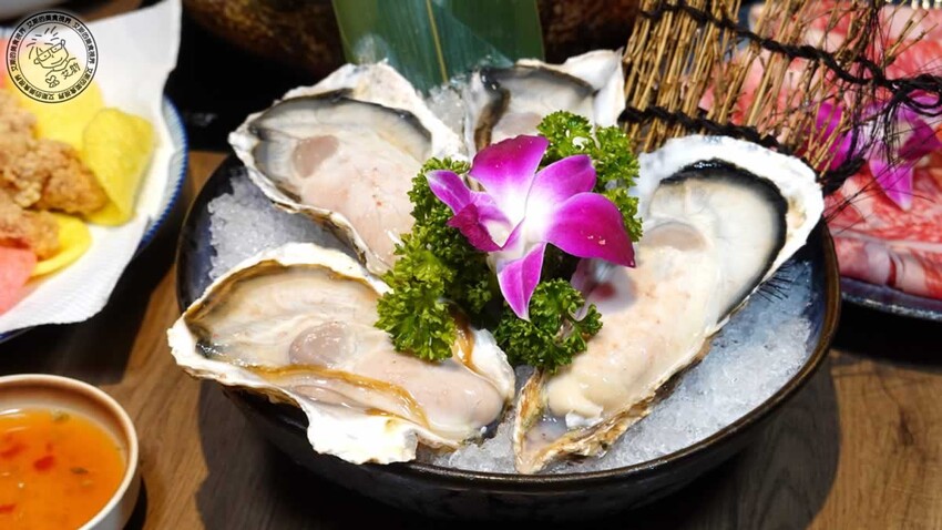 台北雞湯界LV！欣欣百貨必吃星曜雞湯，人蔘雞湯火鍋超好喝必吃。