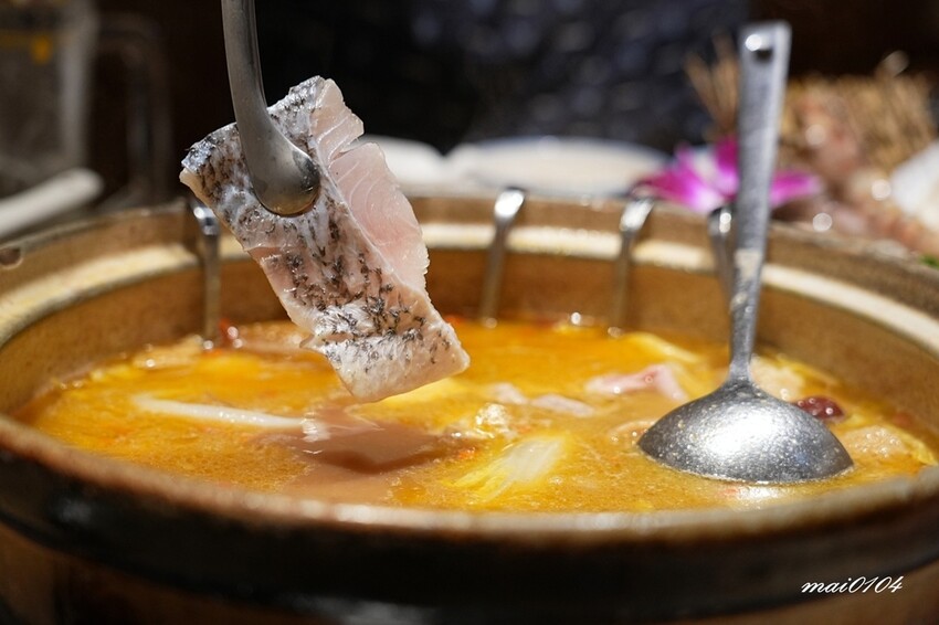 台北中山鍋物|雞湯界LV『星曜雞湯』推出午間個人獨享套餐,每 台北中山鍋物|雞湯界LV『星曜雞湯』推出午間個人獨享套餐,每