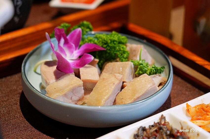 台北中山鍋物|雞湯界LV『星曜雞湯』推出午間個人獨享套餐,每 台北中山鍋物|雞湯界LV『星曜雞湯』推出午間個人獨享套餐,每