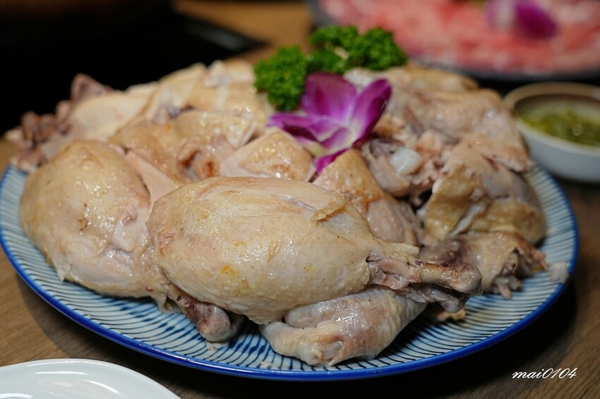 台北中山鍋物|雞湯界LV『星曜雞湯』推出午間個人獨享套餐,每 台北中山鍋物|雞湯界LV『星曜雞湯』推出午間個人獨享套餐,每