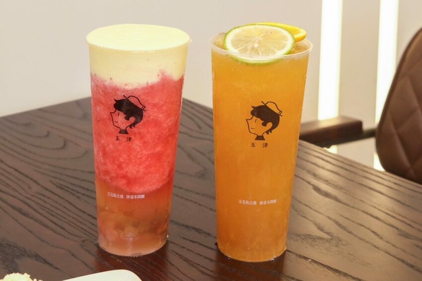 玉津咖啡｜台中南屯新開幕韓系咖啡廳，銅板價星冰樂+甜點通通吃得到! - 肉依小姐吃什麼