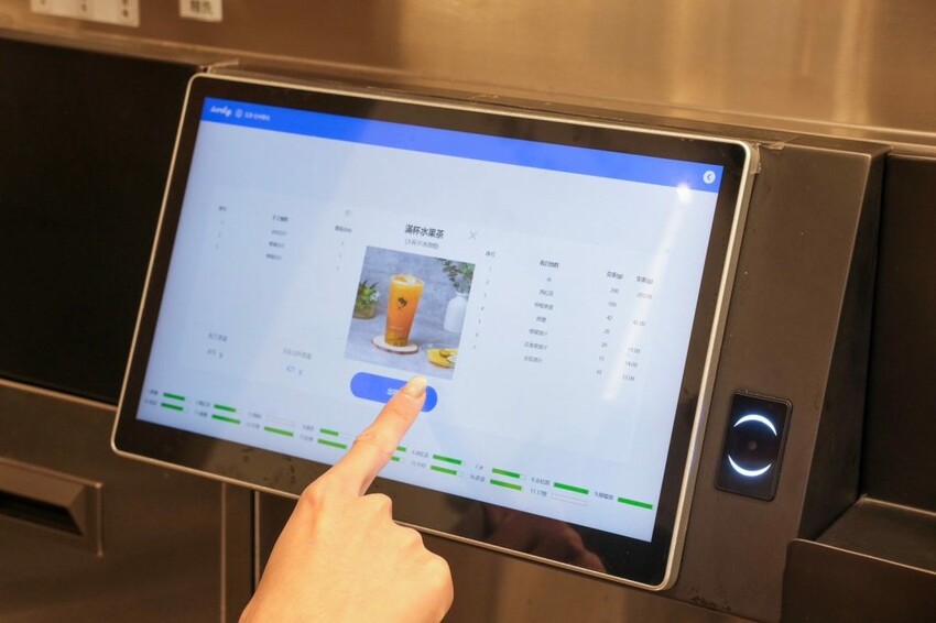 玉津咖啡｜台中南屯新開幕韓系咖啡廳，銅板價星冰樂+甜點通通吃得到! - 肉依小姐吃什麼