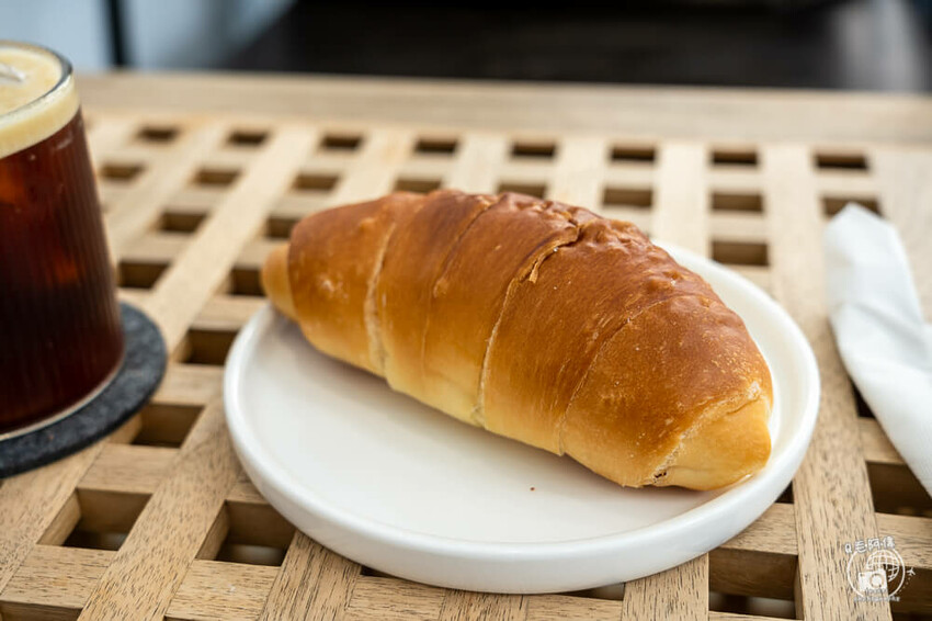 台中市沙鹿區沙鹿初咖啡 | 台中沙鹿超美咖啡館！店內唯美、溫馨兩風格，超舒適超Chill～　