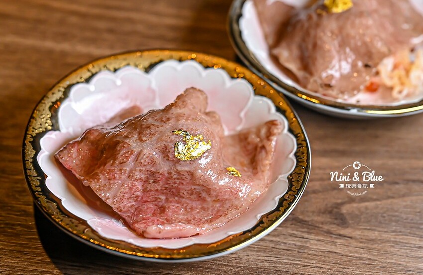 台中燒肉，日本花魁和服免費體驗、壽星優惠