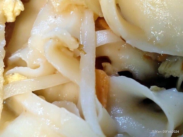 (新竹東門圓環附近美食)「川六刀削牛肉麵」(Chinese Stir-Fried Mushi with Egg Strips Noodles),Hsinchu city, Feb 5, 2024, SJKen (新竹東門圓環附近美食)「川六刀削牛肉麵」(Chinese Stir-Fried Mushi with Egg Strips Noodles),Hsinchu city, Feb 5, 2024, SJKen