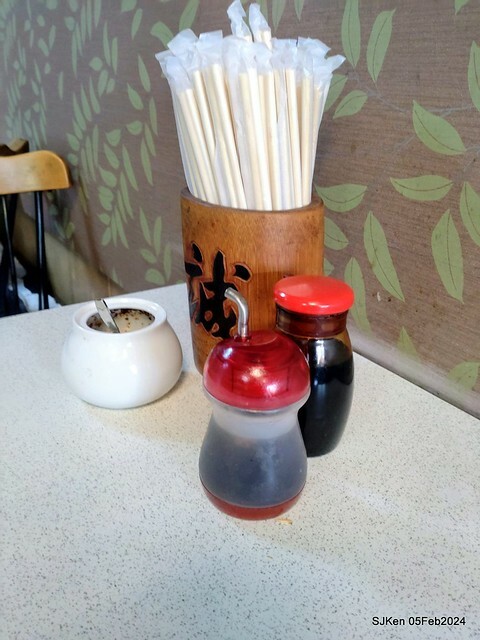 (新竹東門圓環附近美食)「川六刀削牛肉麵」(Chinese Stir-Fried Mushi with Egg Strips Noodles),Hsinchu city, Feb 5, 2024, SJKen (新竹東門圓環附近美食)「川六刀削牛肉麵」(Chinese Stir-Fried Mushi with Egg Strips Noodles),Hsinchu city, Feb 5, 2024, SJKen