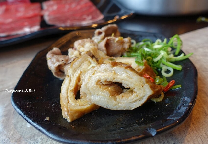 信義遠百【新馬辣經典麻辣鍋Plus+】 14F景觀餐廳，頂級