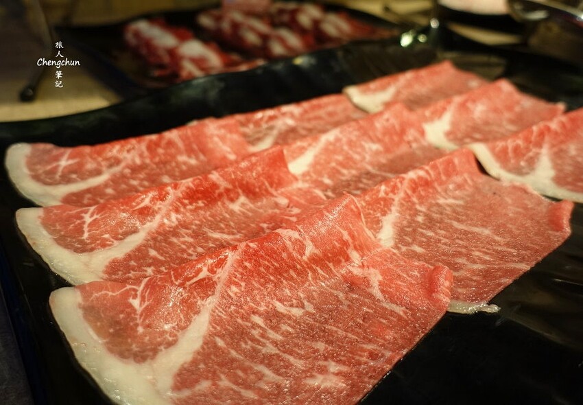 信義遠百【新馬辣經典麻辣鍋Plus+】 14F景觀餐廳，頂級