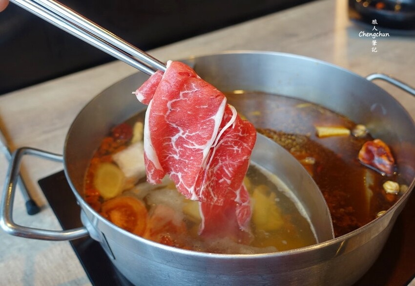 信義遠百【新馬辣經典麻辣鍋Plus+】 14F景觀餐廳，頂級