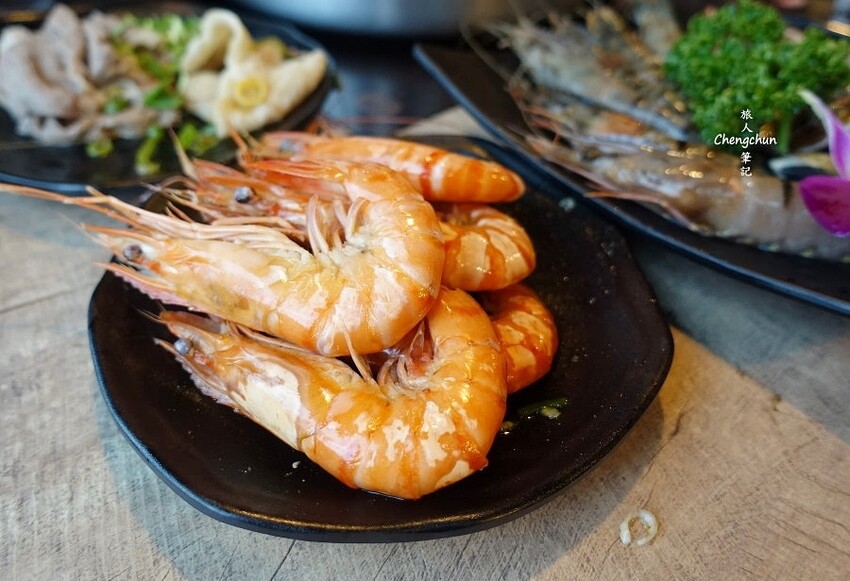 信義遠百【新馬辣經典麻辣鍋Plus+】 14F景觀餐廳，頂級