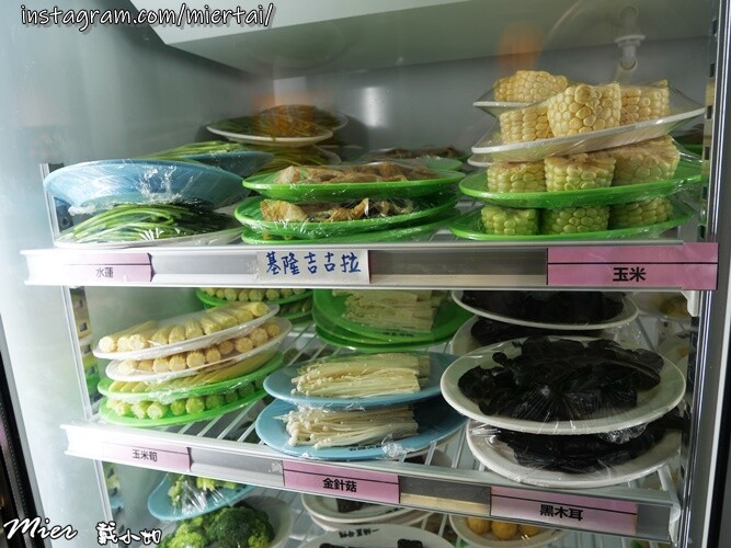 台北|| 松山區 春夏季新菜單 吃鍋不分季節 一桶薑母鴨 蔬