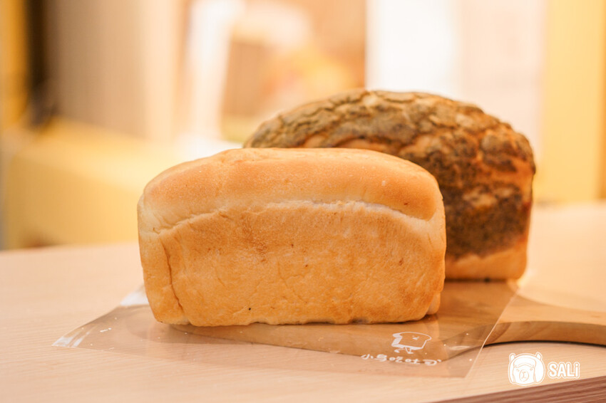 小鳥吃吐司 嘉義號｜北部人氣麵包品牌 前進嘉義，鹹口味千層可頌、還有繽紛千層水果可頌 - 莎笠，小日子