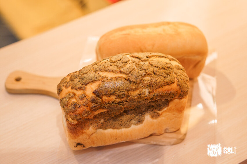 小鳥吃吐司 嘉義號｜北部人氣麵包品牌 前進嘉義，鹹口味千層可頌、還有繽紛千層水果可頌 - 莎笠，小日子