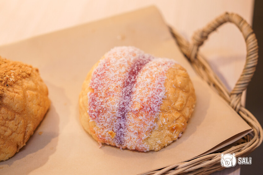 小鳥吃吐司 嘉義號｜北部人氣麵包品牌 前進嘉義，鹹口味千層可頌、還有繽紛千層水果可頌 - 莎笠，小日子