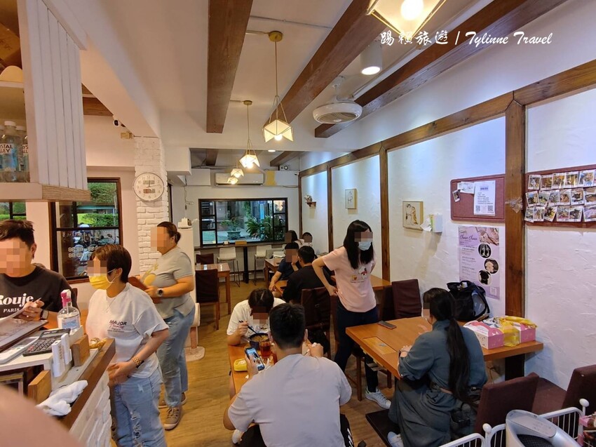 新北市板橋區【新北美食】一隅有貓,溫暖的貓咪中途餐廳 | 異國輕食咖啡廳、小貓陪伴用餐 | 可認養喜歡貓咪 | 板橋美食推薦