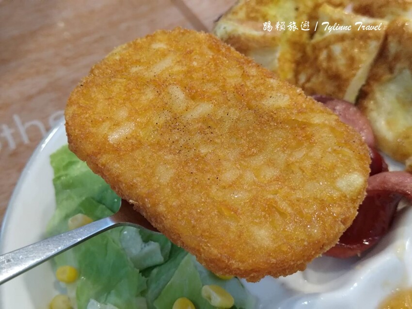 新北市板橋區【新北美食】一隅有貓,溫暖的貓咪中途餐廳 | 異國輕食咖啡廳、小貓陪伴用餐 | 可認養喜歡貓咪 | 板橋美食推薦