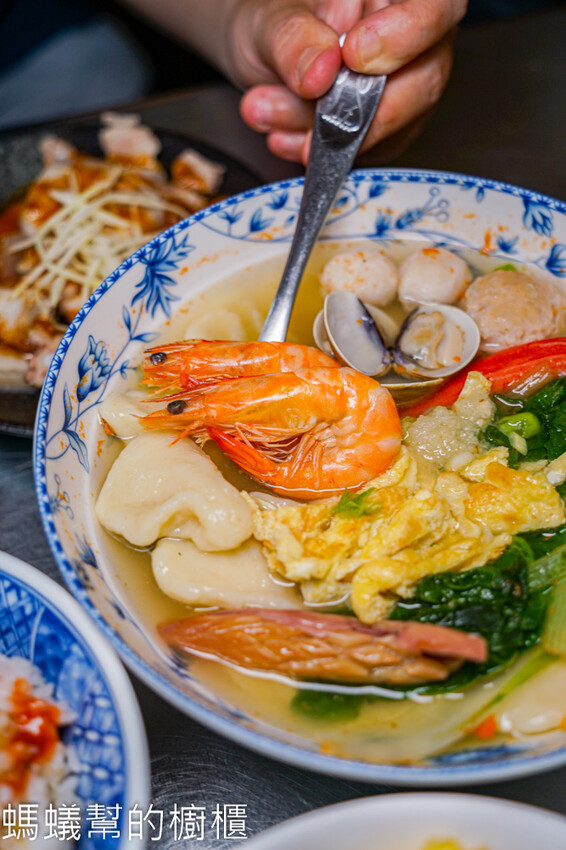 九穗古早味滷肉|彰化市小吃手工麵疙瘩,滷味入味、烏梅汁醇厚。 - 螞蟻幫的櫥櫃