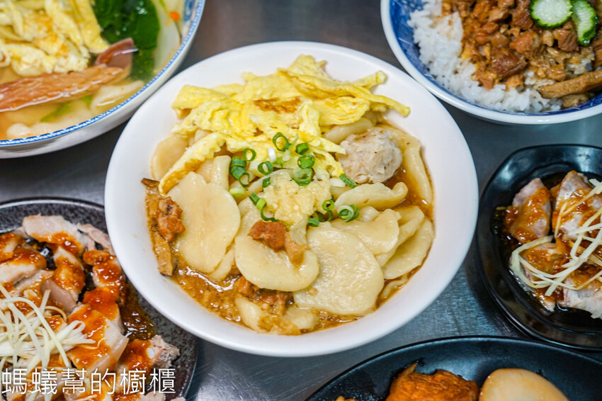 九穗古早味滷肉|彰化市小吃手工麵疙瘩,滷味入味、烏梅汁醇厚。 - 螞蟻幫的櫥櫃