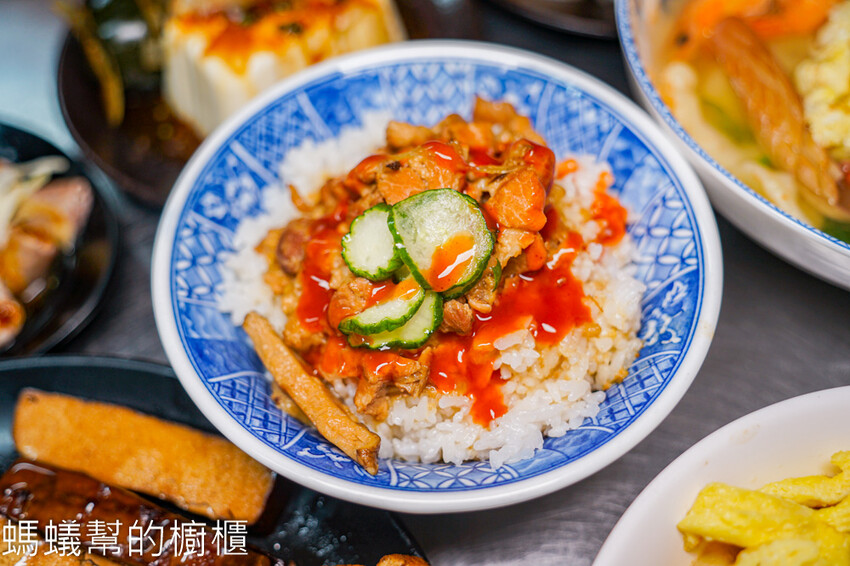 九穗古早味滷肉|彰化市小吃手工麵疙瘩,滷味入味、烏梅汁醇厚。 - 螞蟻幫的櫥櫃