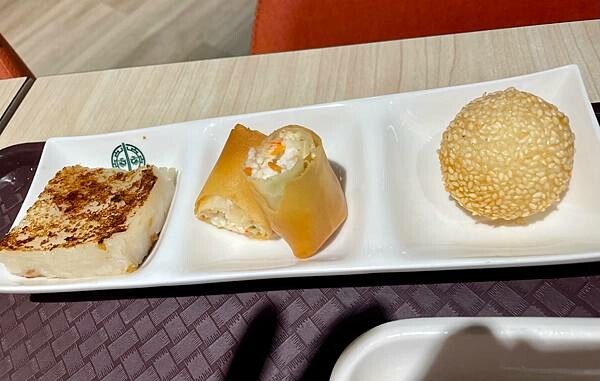 桃園市桃園區桃園-平日商業午餐更划算-添好運(桃園站前店)