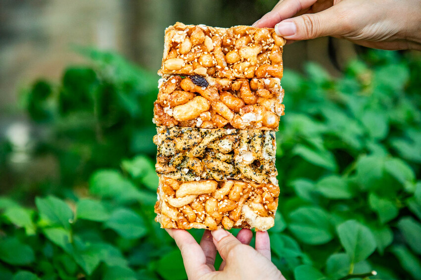 桃園龜山必買伴手禮!溫手作雞蛋酥糖傳承三代,隱藏版60年古早味甜點