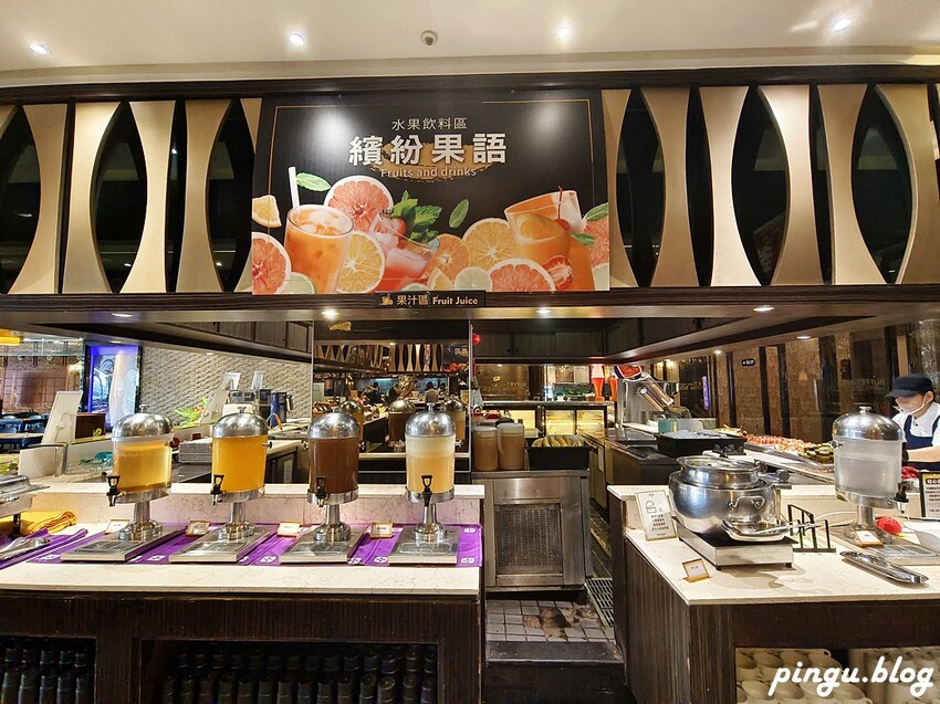 台中市西屯區潮港城太陽百匯｜台中Buffet吃到飽推薦 釜山海鮮季開跑 四人同行送巨無霸檸檬泰國蝦 百道料理無限供應 螃蟹