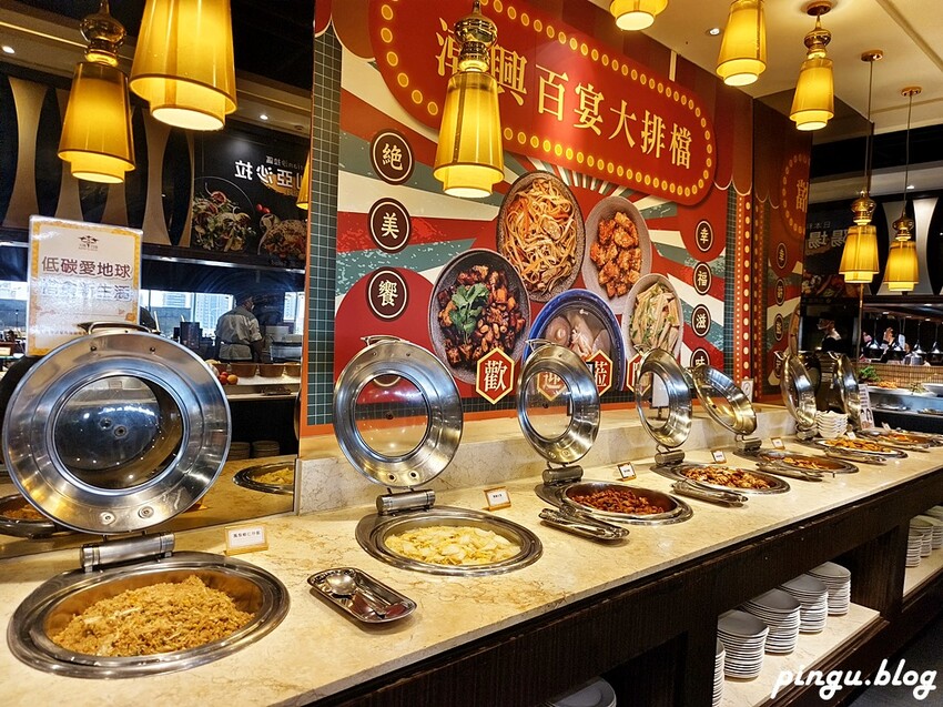 台中市西屯區潮港城太陽百匯｜台中Buffet吃到飽推薦 釜山海鮮季開跑 四人同行送巨無霸檸檬泰國蝦 百道料理無限供應 螃蟹