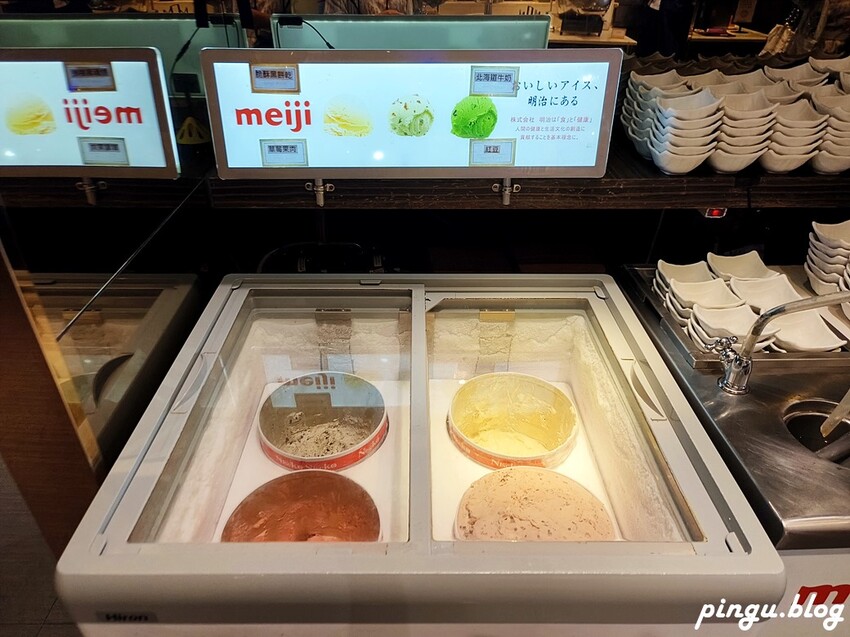 台中市西屯區潮港城太陽百匯｜台中Buffet吃到飽推薦 釜山海鮮季開跑 四人同行送巨無霸檸檬泰國蝦 百道料理無限供應 螃蟹