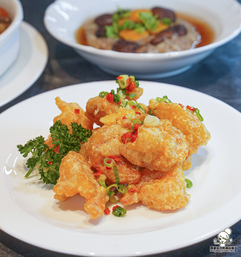 高雄夢時代首間 白玉樓 台菜定食、經典懷舊台菜美食 X 傳承第四代的台菜料理、高雄台菜 - 跟著尼力吃喝玩樂&親子生活