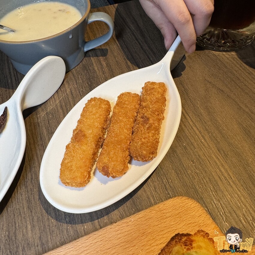 新竹縣竹北市竹北亞丁尼義式麵屋。來自台中人氣的平價義大利麵店插旗竹北！ (菜單營業時間地址電話) - 跟著踢小米吃喝玩樂趣