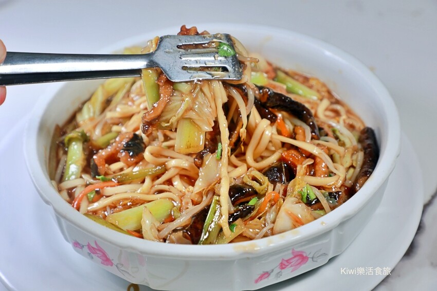 雲林斗六壹番素食餐廳｜雲林斗六美食推薦創意素食料理，道道料理令人驚奇連連！ - Kiwi 樂活食旅